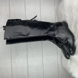 Boots Knee Flats By Zara In Black, Size: 9