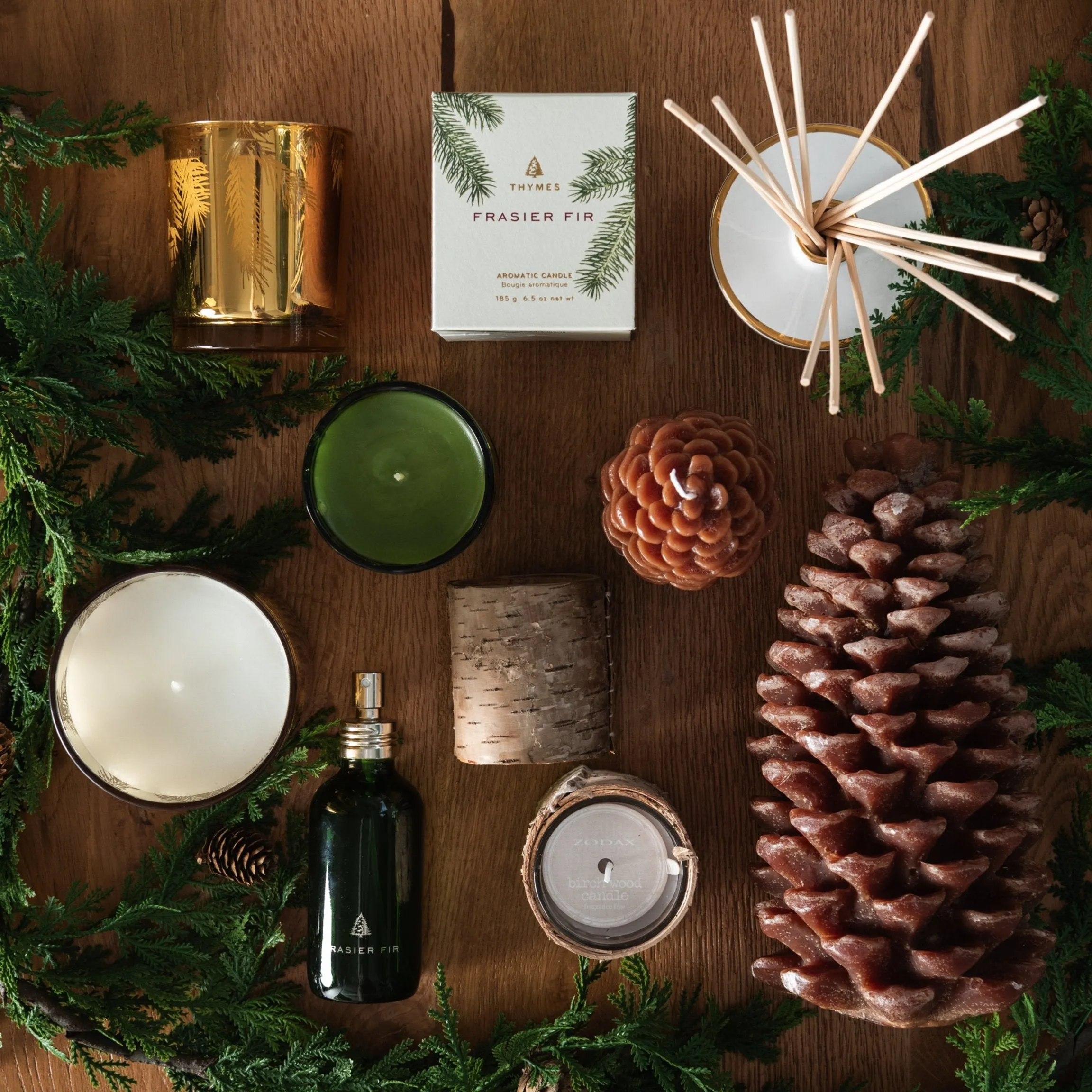 Pinecone Candle